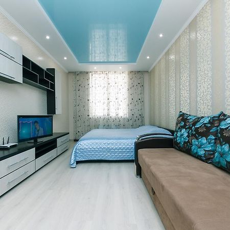 Apartment on Urlovskaya 23a Kiev Bagian luar foto