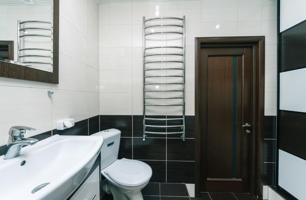 Apartment on Urlovskaya 23a Kiev Bagian luar foto